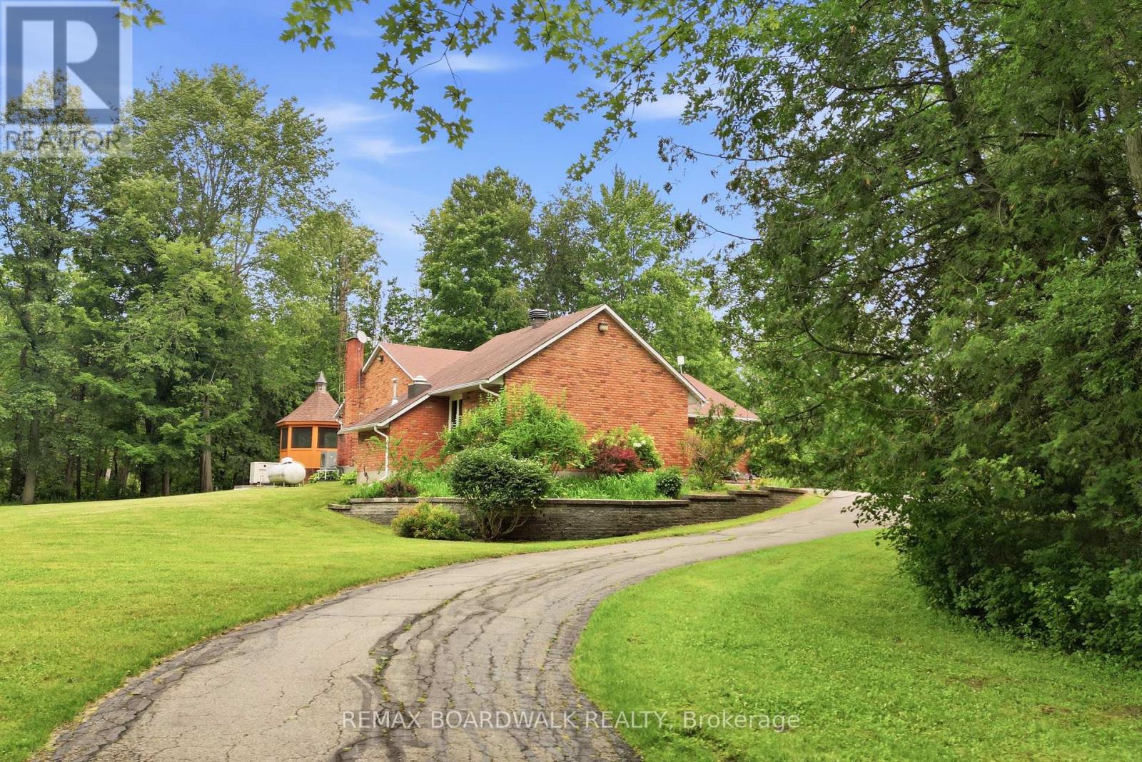 398 MCCANN ROAD - 36
