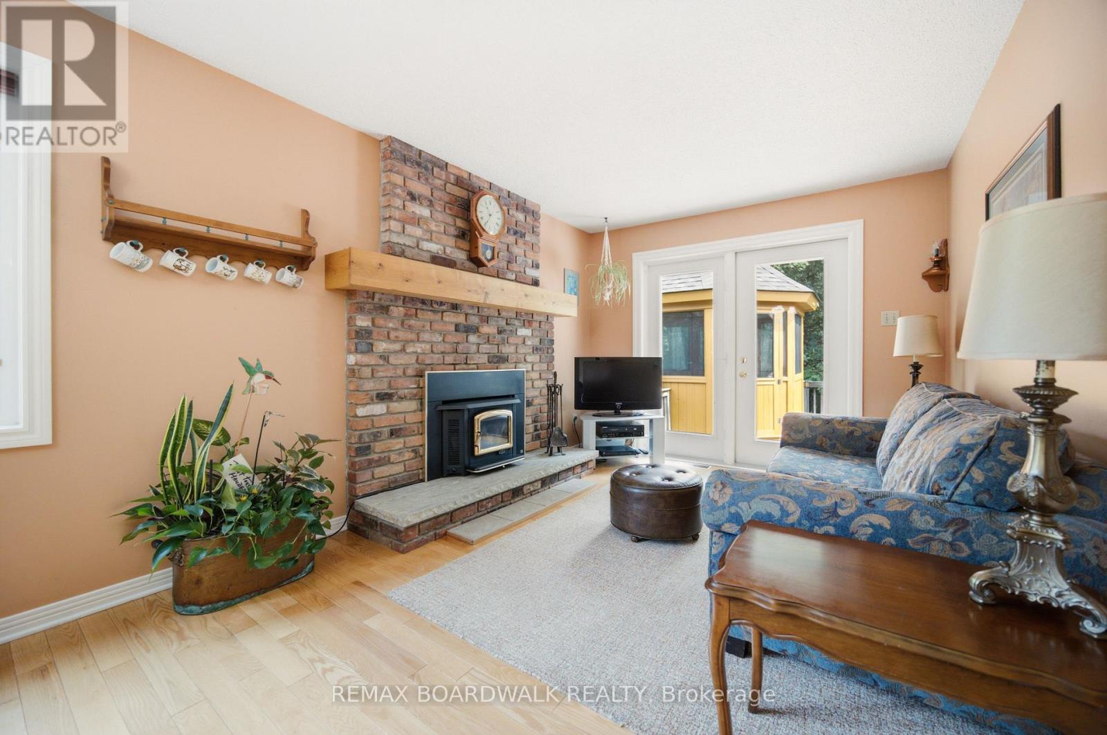 398 MCCANN ROAD - Image 9