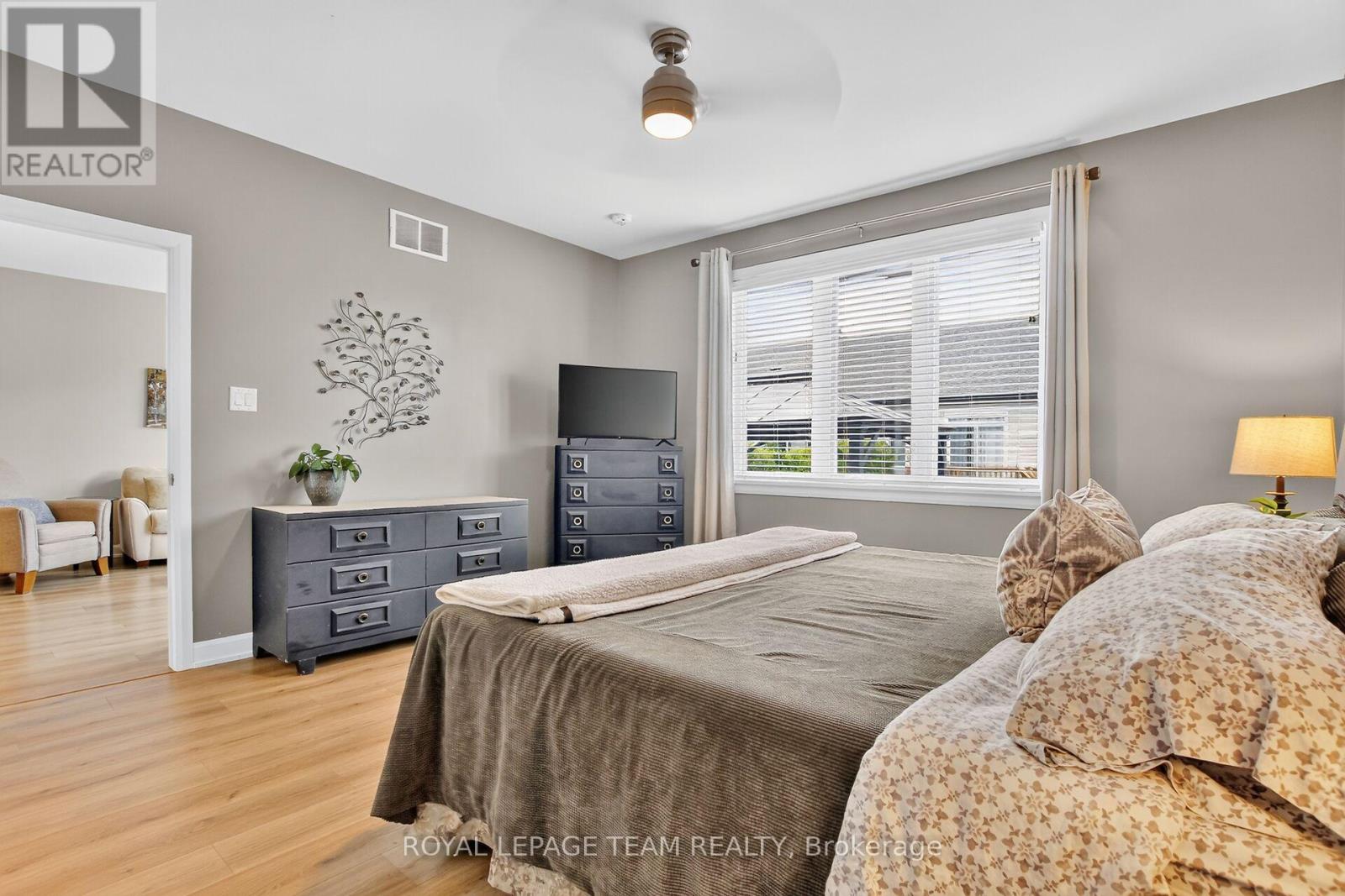 815 JACK DALGITY STREET - 21