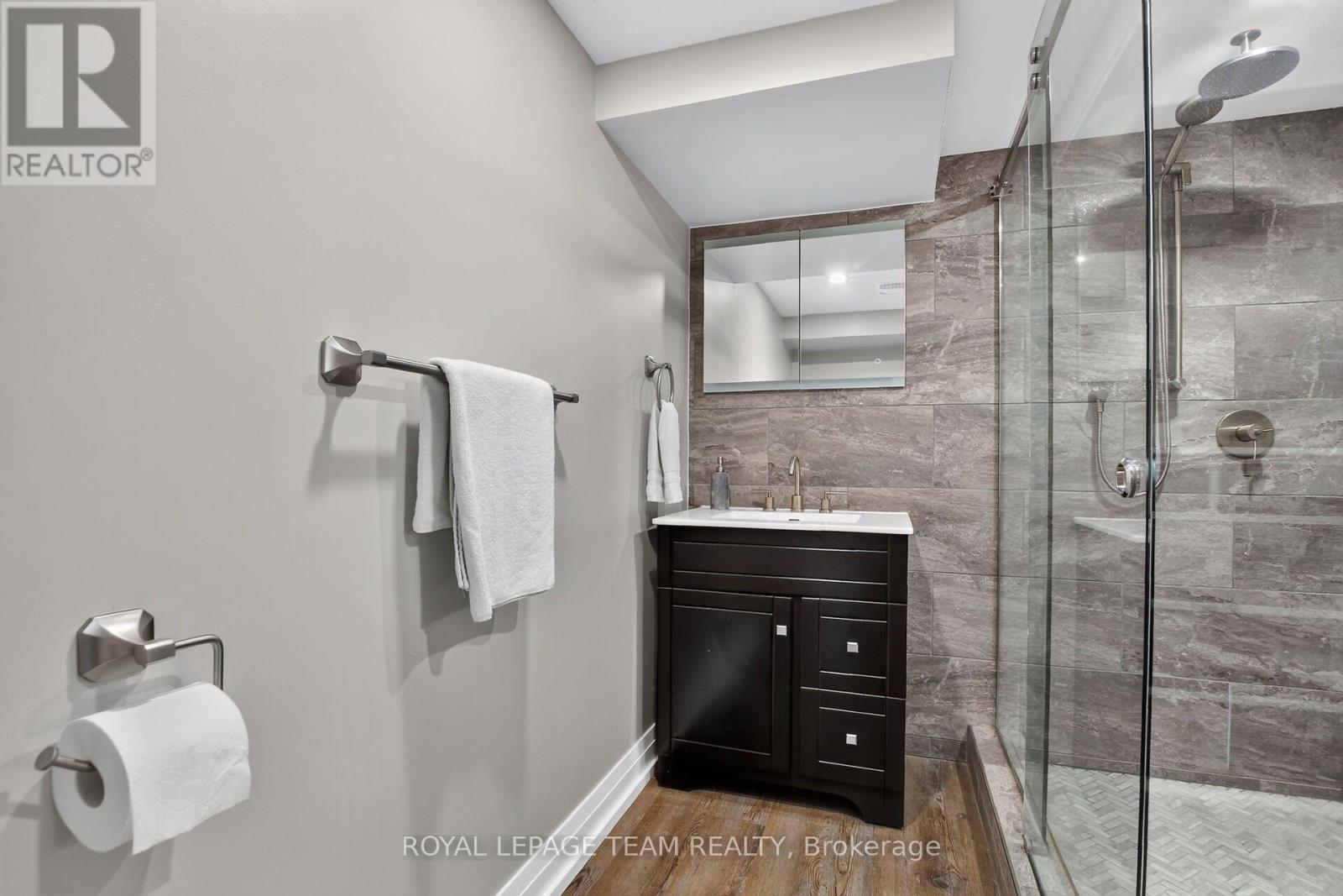 815 JACK DALGITY STREET - 34
