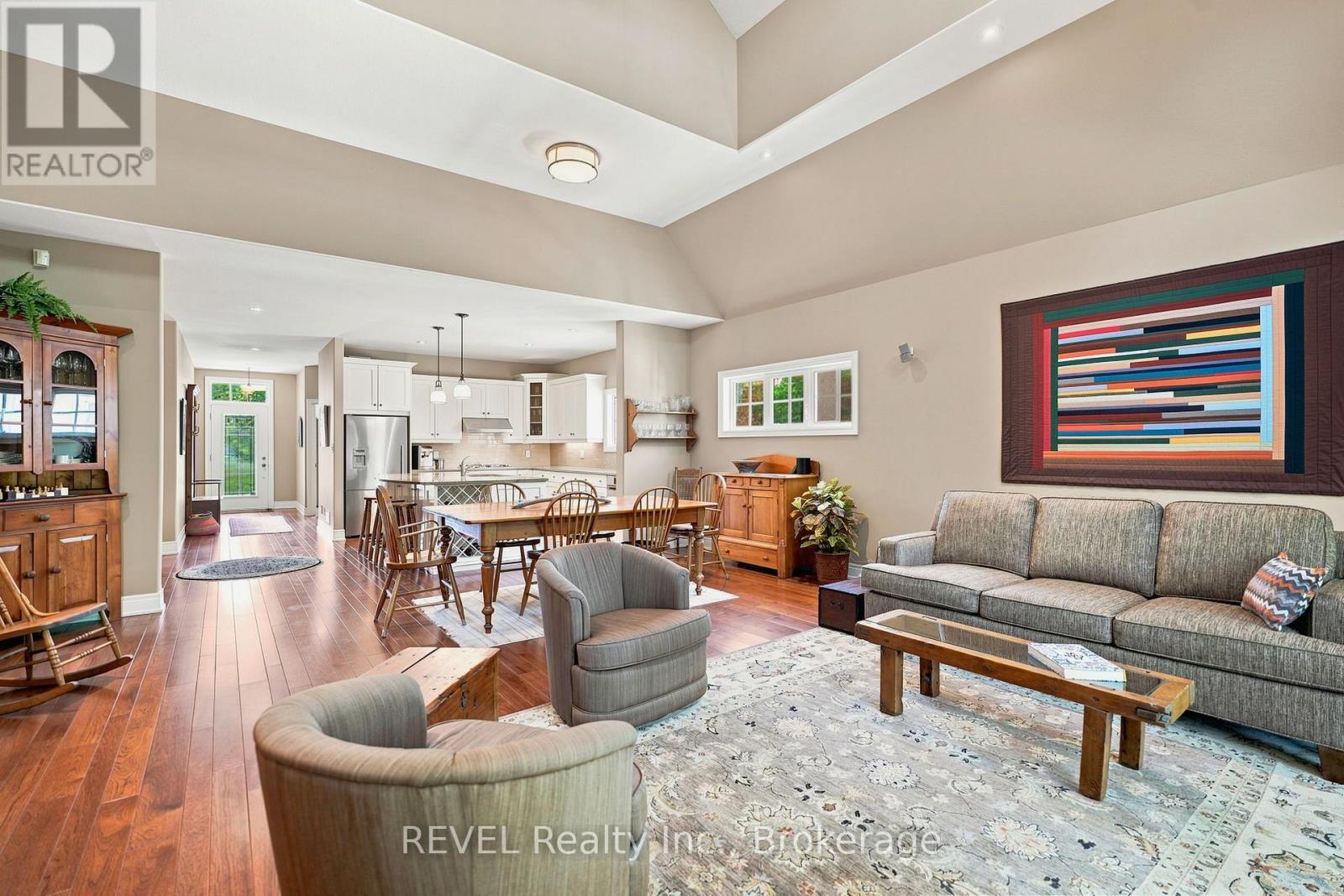 90 SUNRISE COURT - Image 13