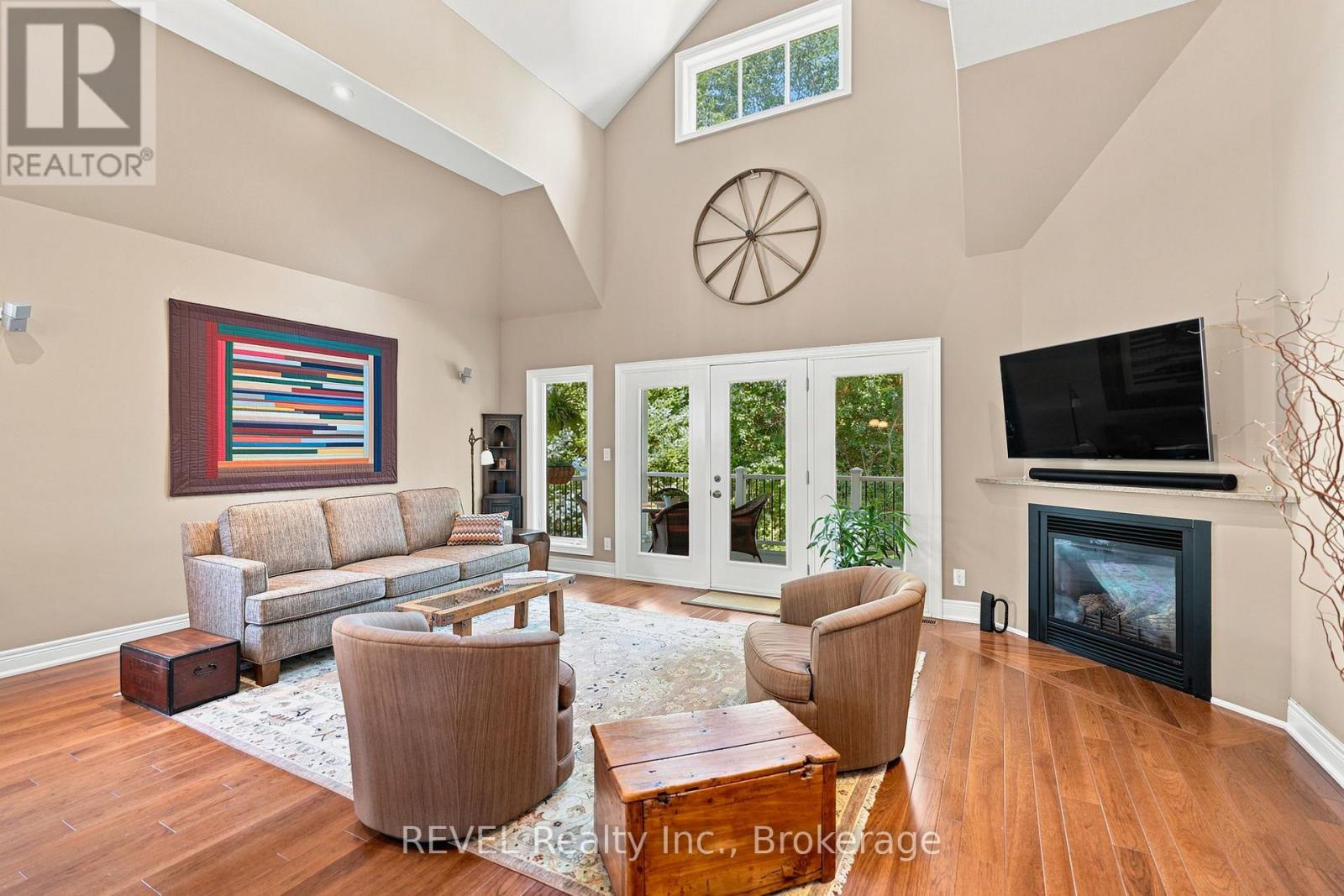 90 SUNRISE COURT - Image 16