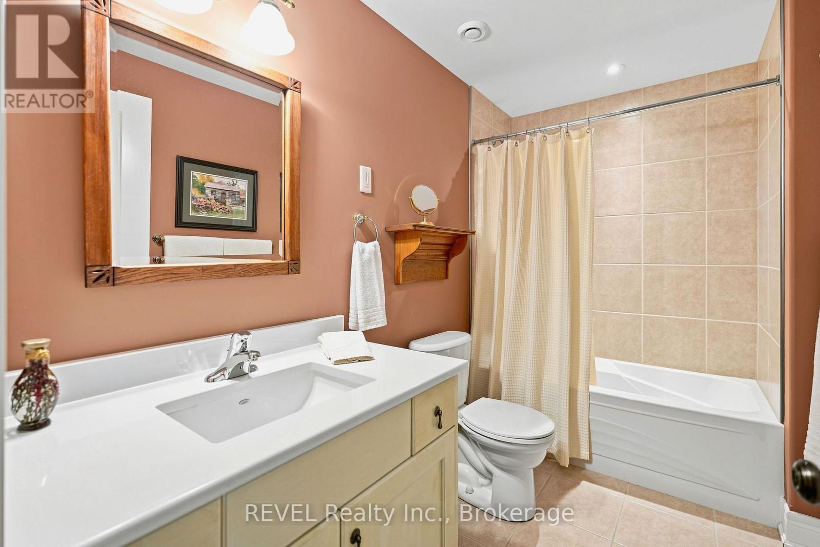 90 SUNRISE COURT - Image 31
