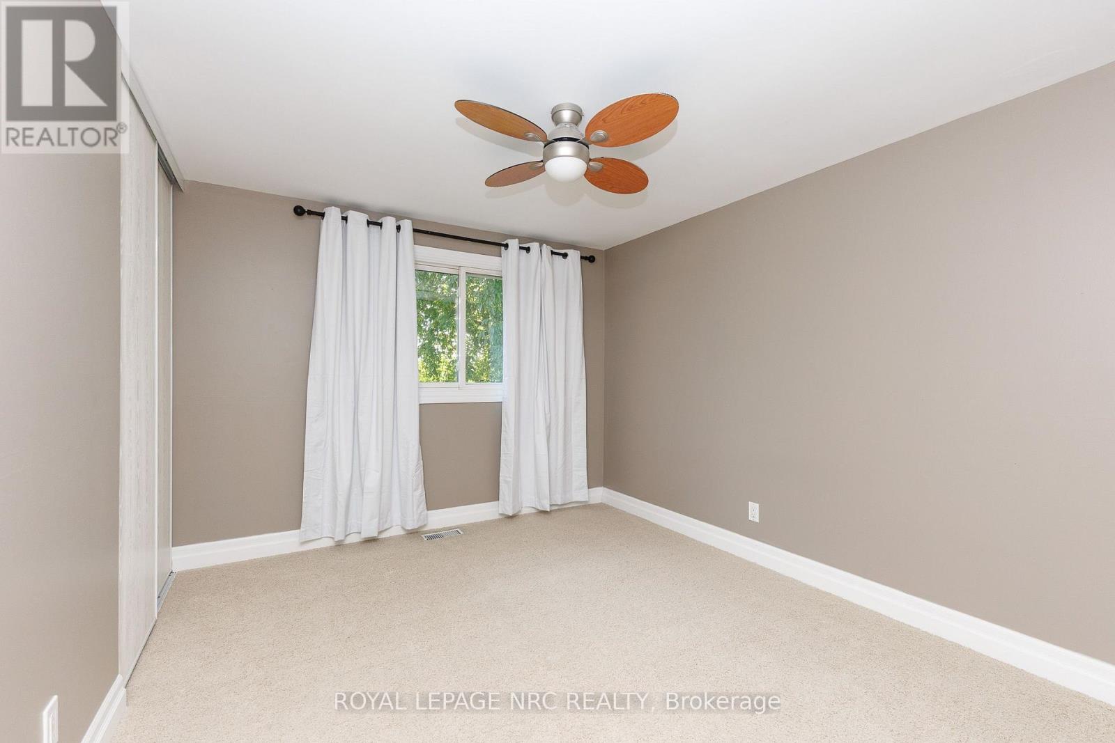 12 WILLCHER DRIVE - 20