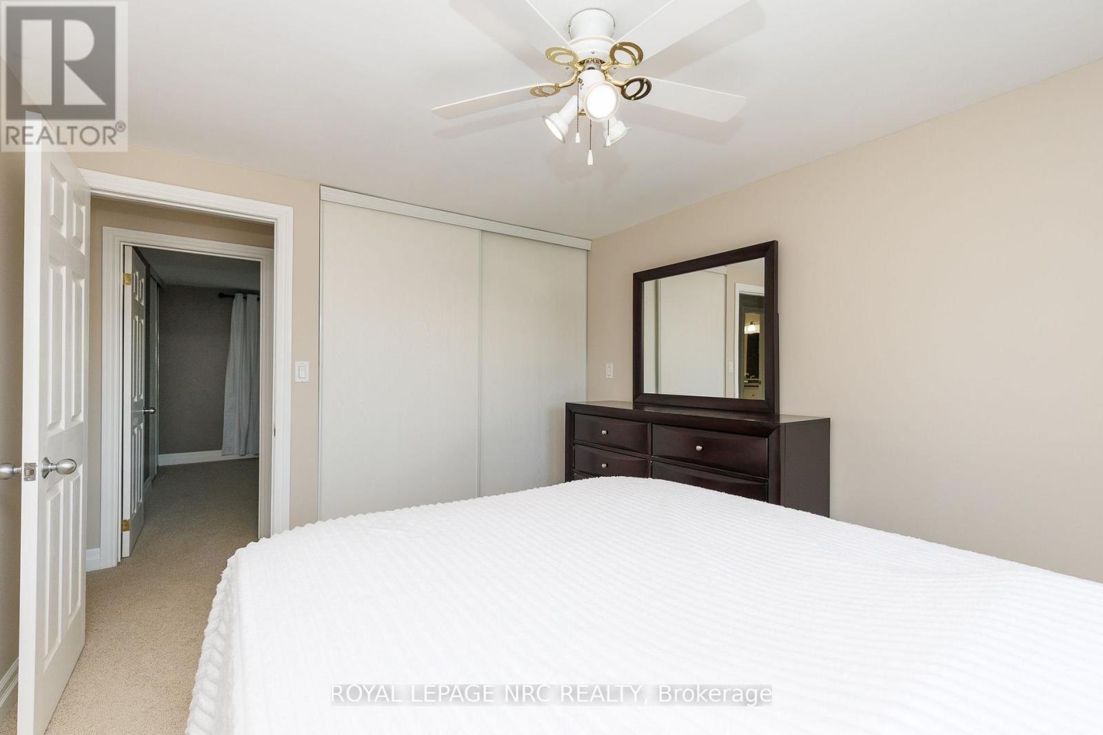 12 WILLCHER DRIVE - 23