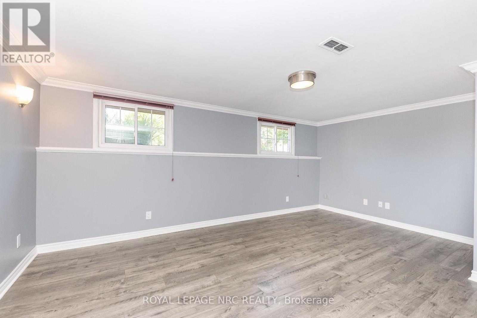 12 WILLCHER DRIVE - 26
