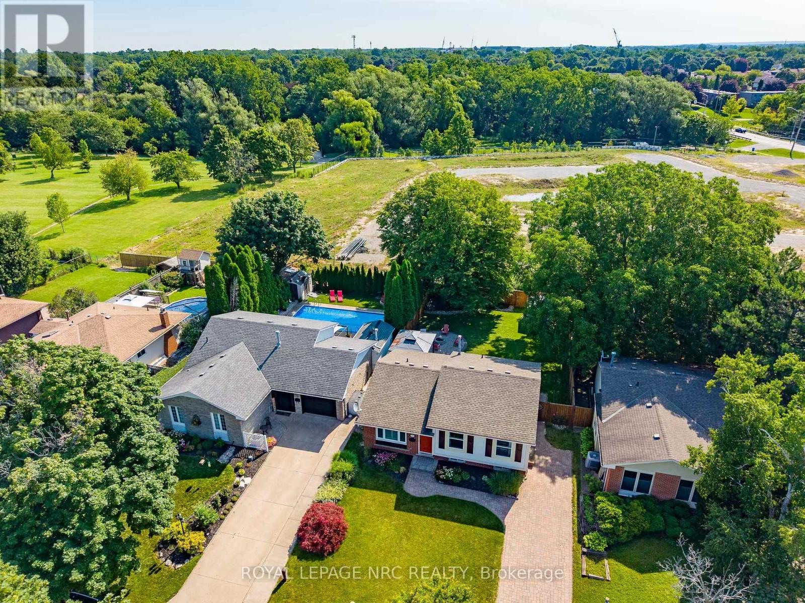 12 WILLCHER DRIVE - 33