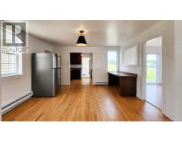 Foyer - 2807 Route 11, Village Saint Laurent, NB E9G2J6 Photo 9