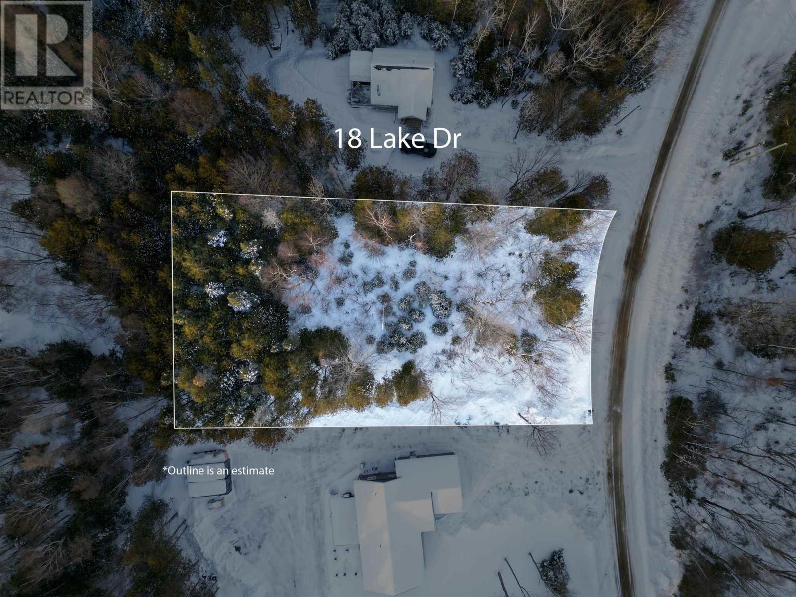 18 Lake DR