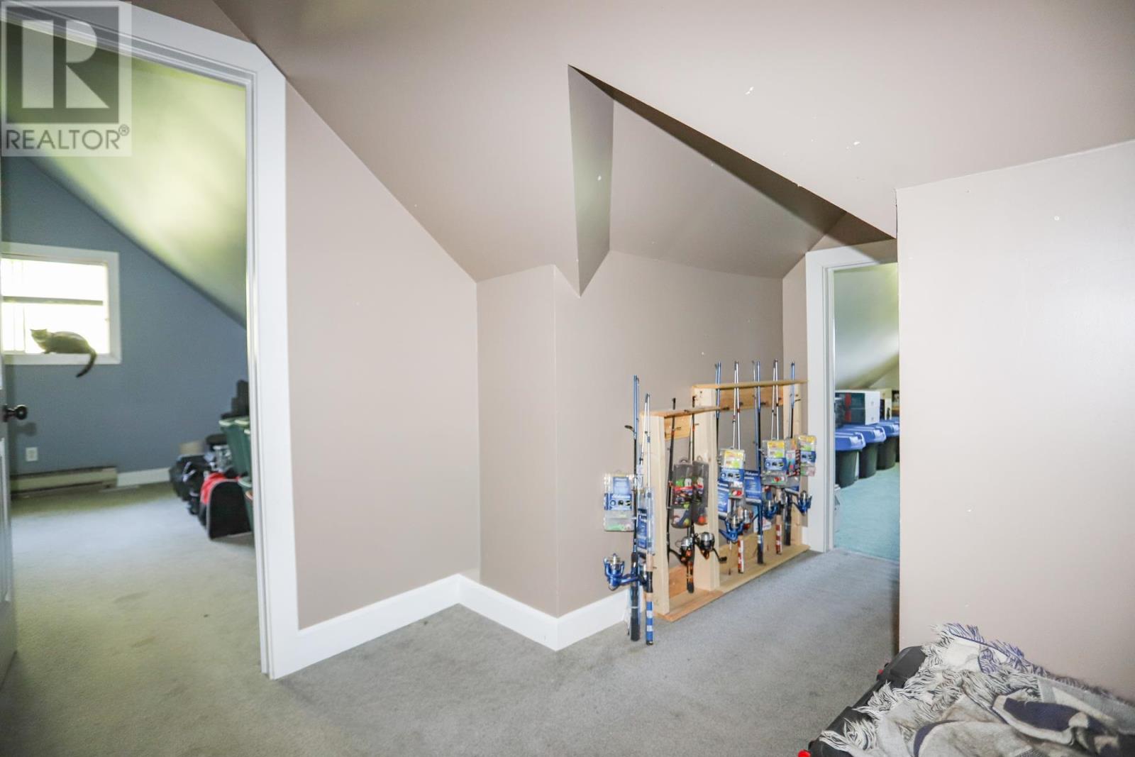 476 Cloudslee RD - 34
