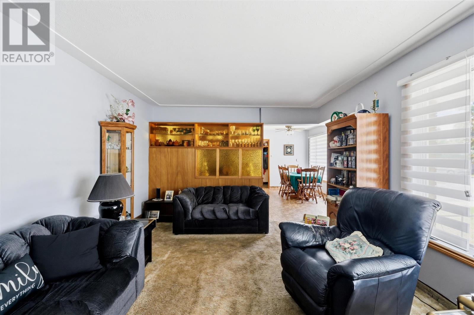19 Grandriver CRES - 6
