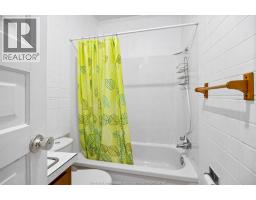 4pc Bathroom - 495 Broadway, Belle River, ON N0R1A0 Photo 12