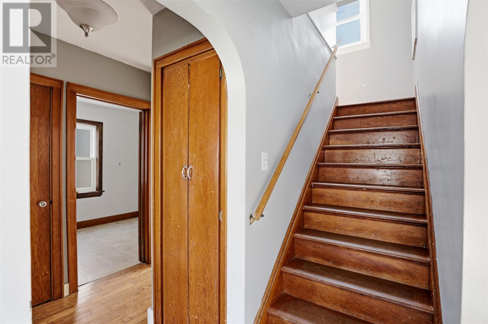 596 Sherbourne ST - 18