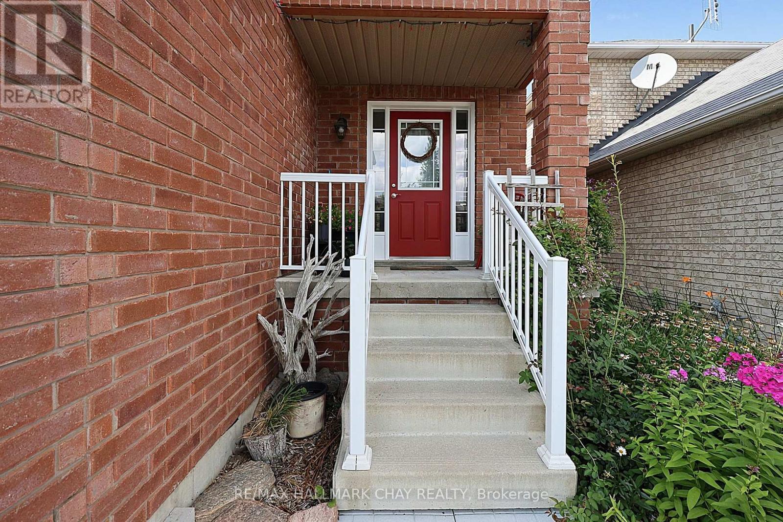 1426 BENSON STREET - 2