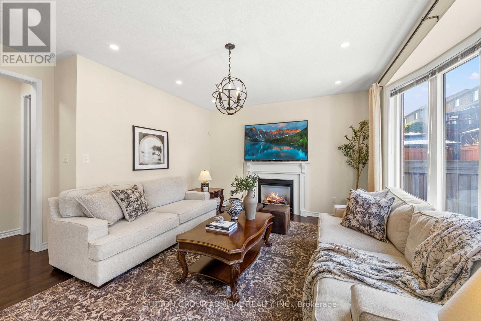 323 CHERYL MEWS BOULEVARD - 16
