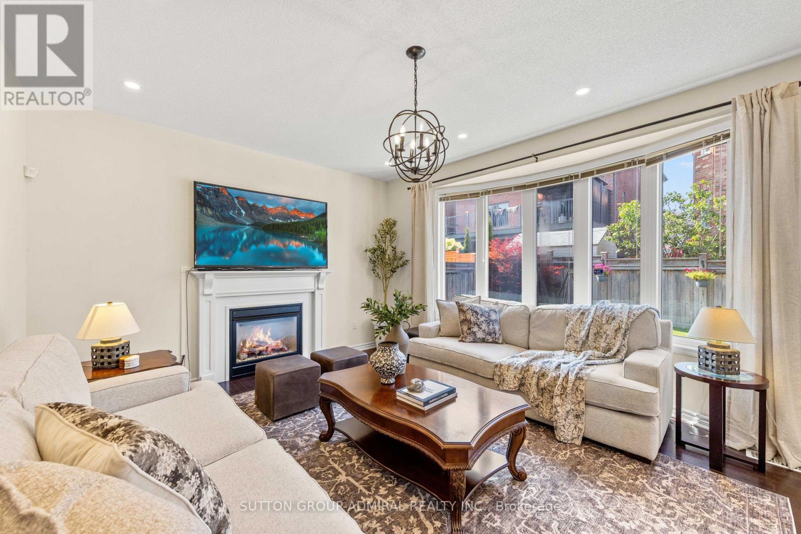 323 CHERYL MEWS BOULEVARD - 18
