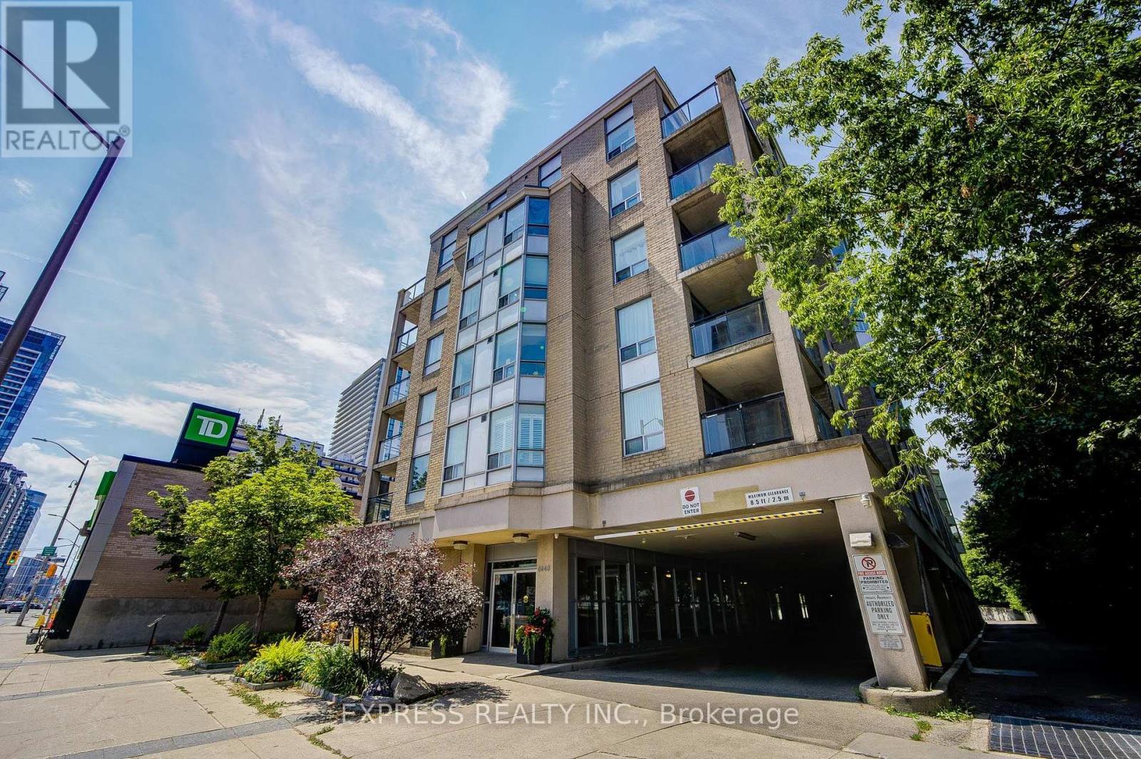 #PH01 5940 YONGE STREET - 2