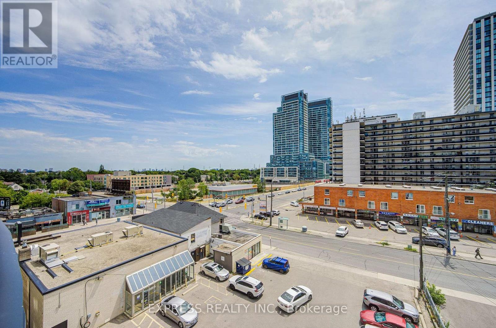 #PH01 5940 YONGE STREET - 48
