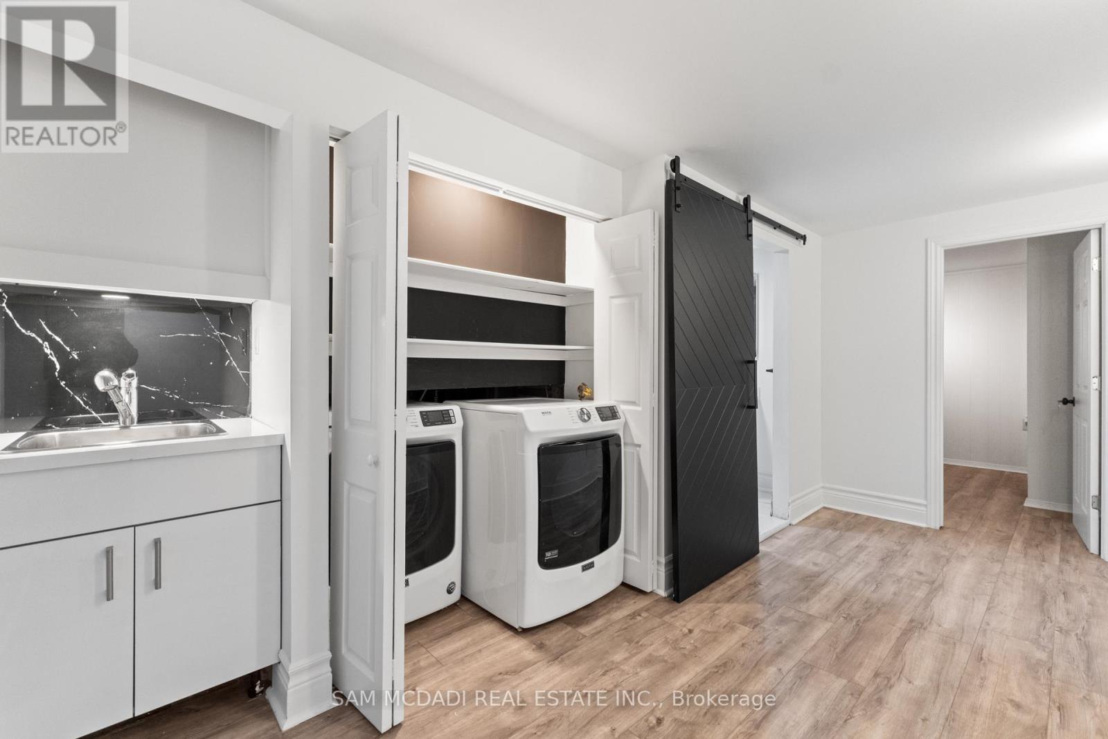 927 INGERSOLL COURT - 22