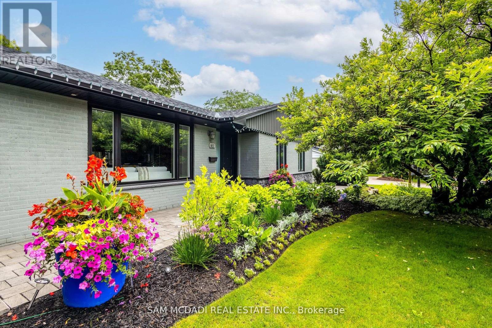 927 INGERSOLL COURT - 4