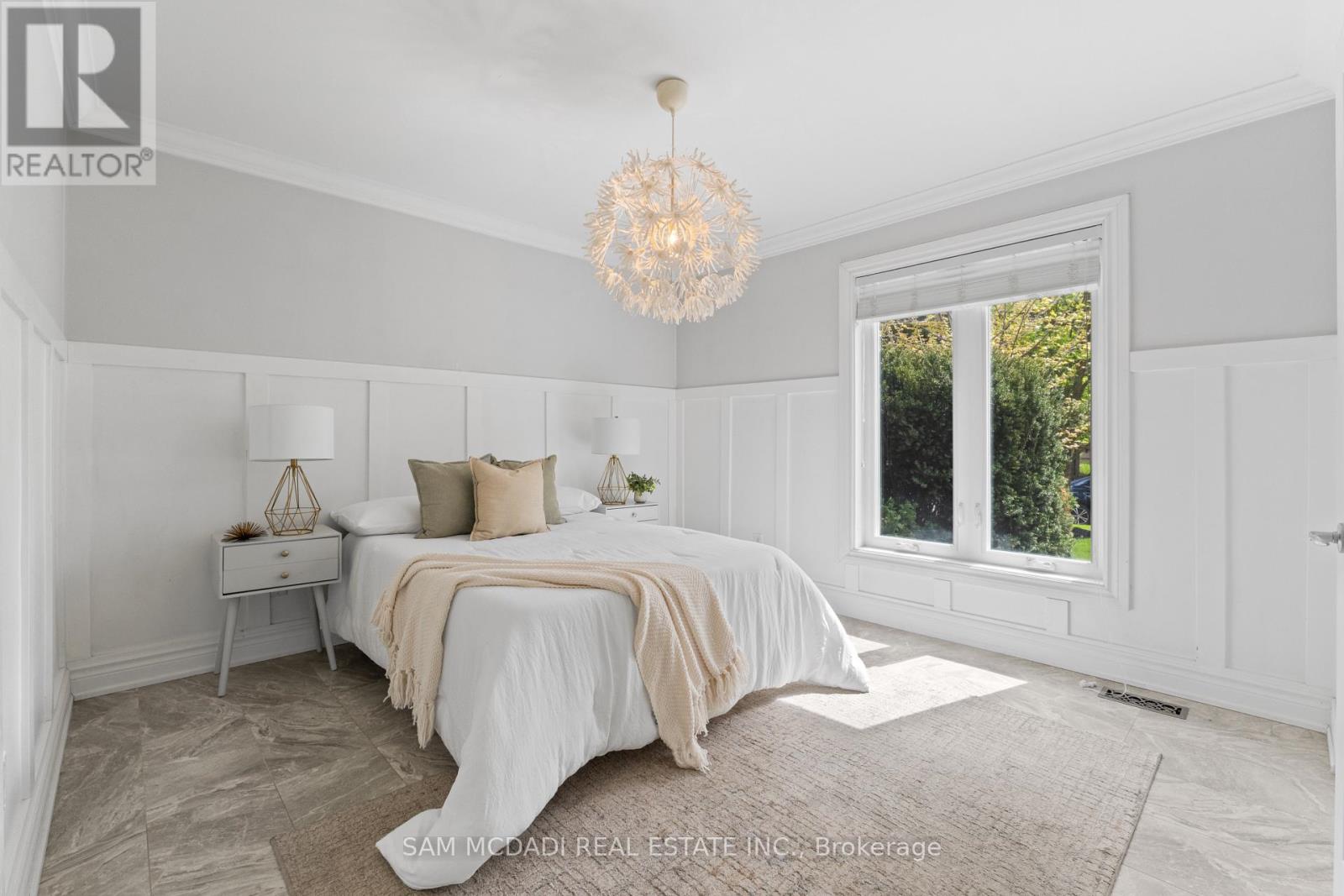 927 INGERSOLL COURT - 6