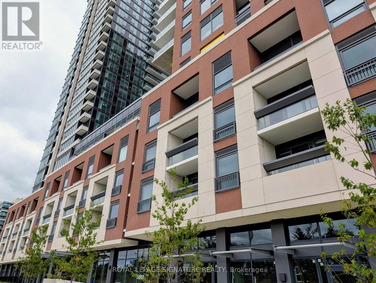 Photo of 4010 Eglinton Avenue