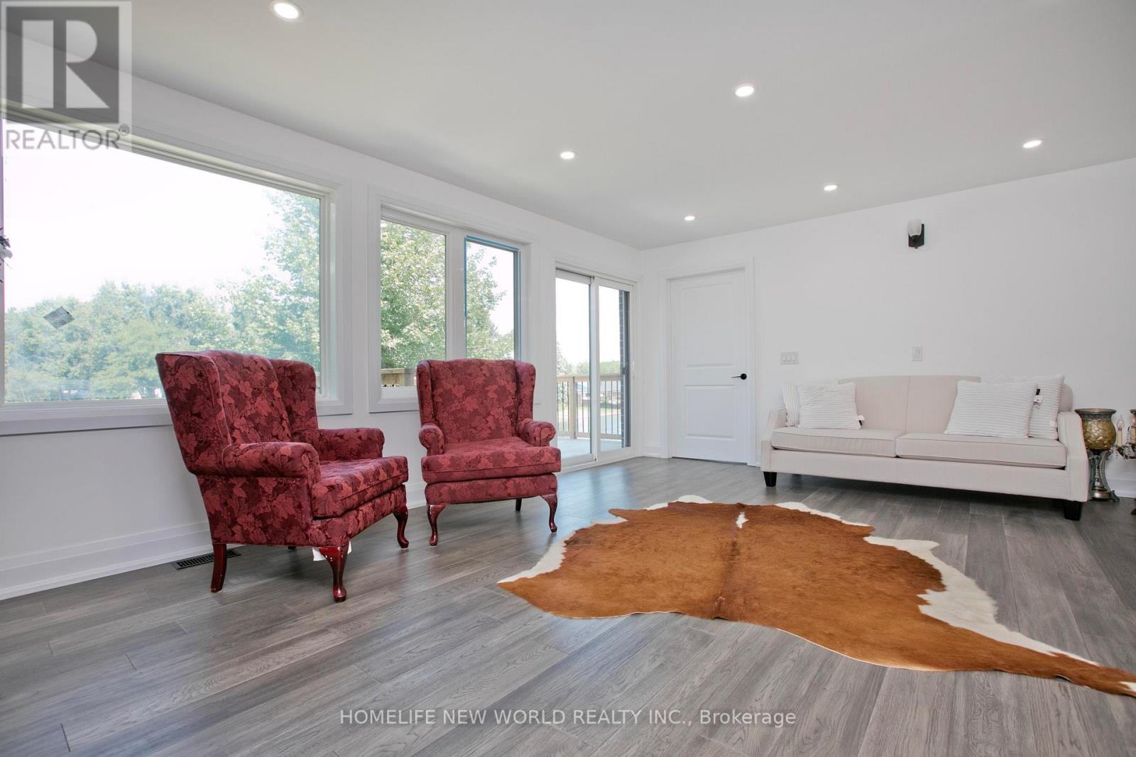 62 SIMCOE ROAD - 23
