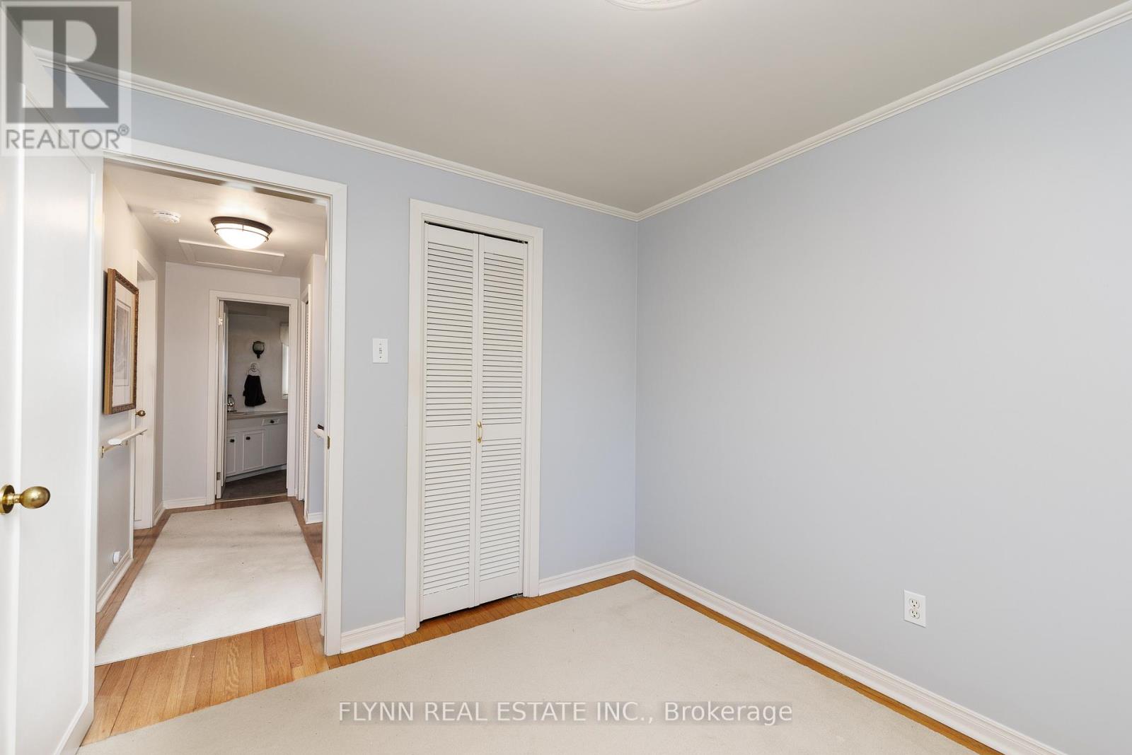 8968 BANTING AVENUE - 14