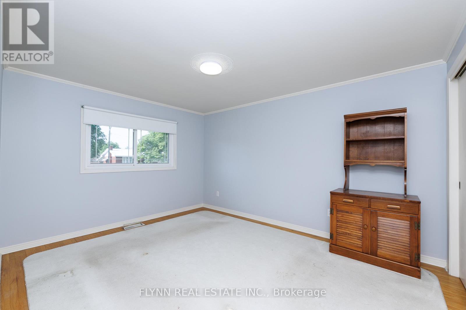 8968 BANTING AVENUE - 15