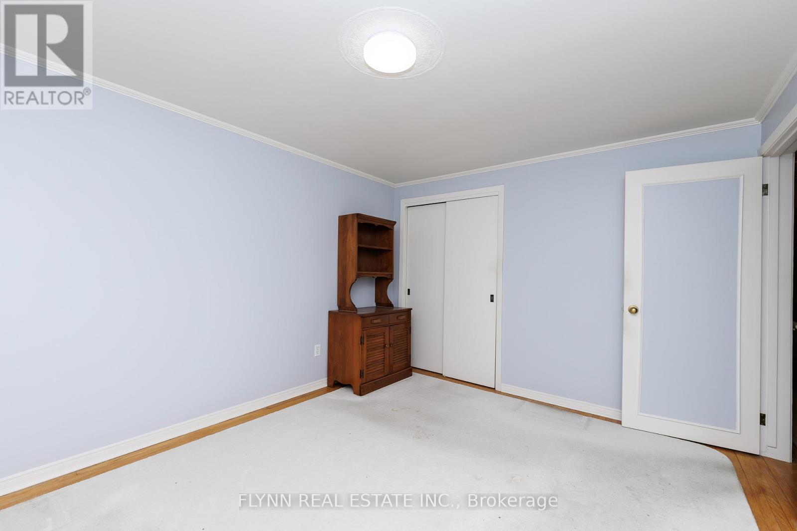 8968 BANTING AVENUE - 16