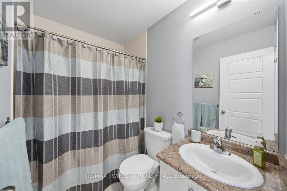 115 ENGLISH LANE - 25