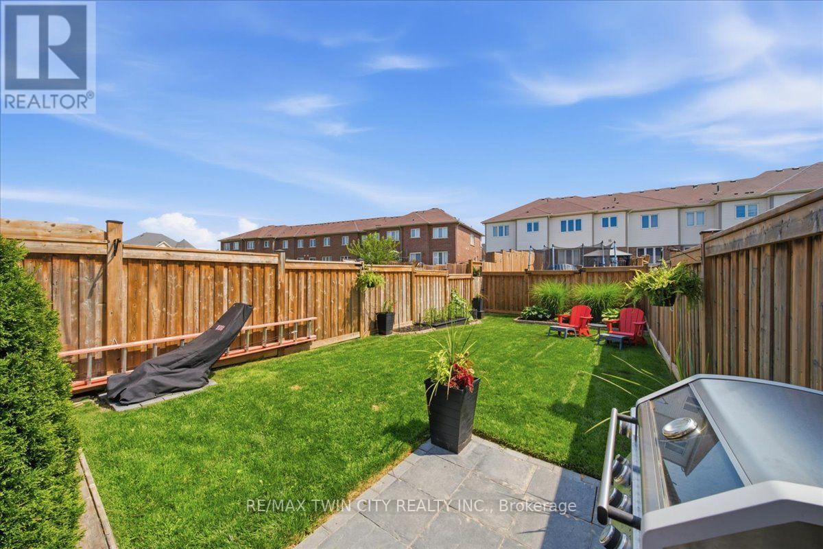 115 ENGLISH LANE - 36