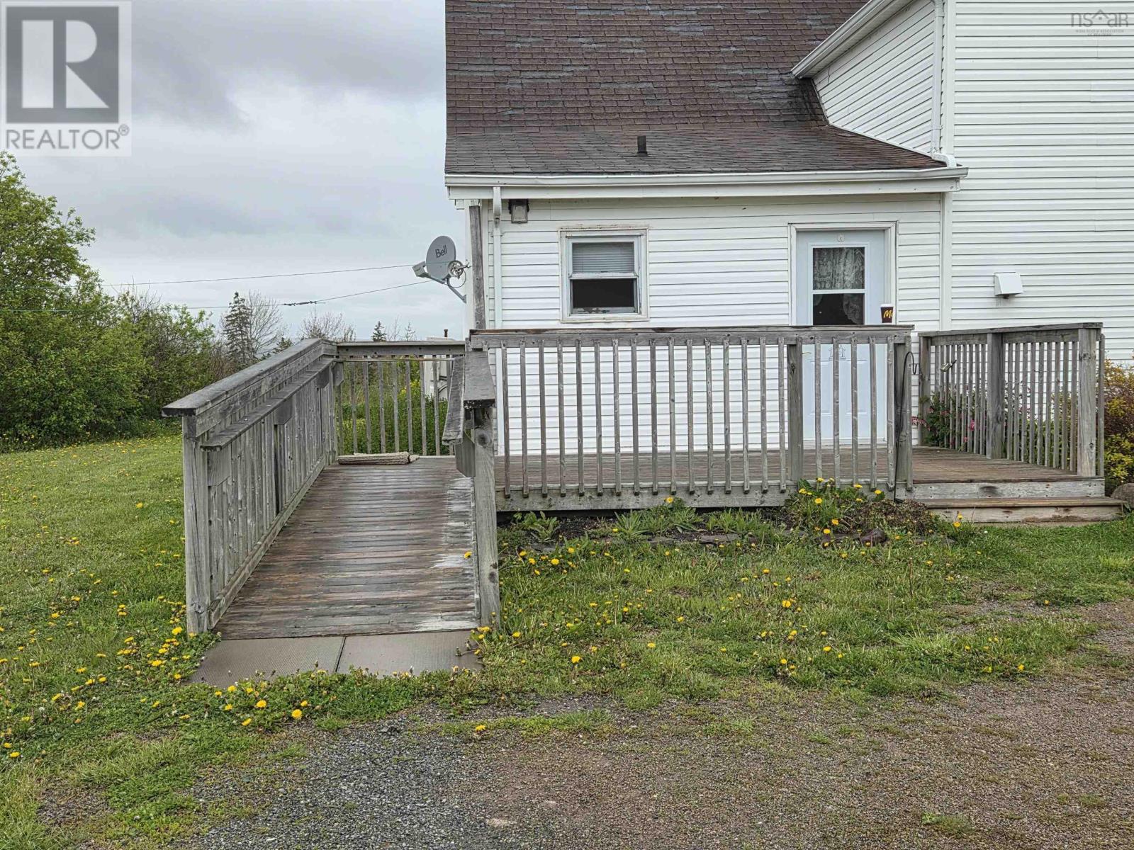 Listing photo