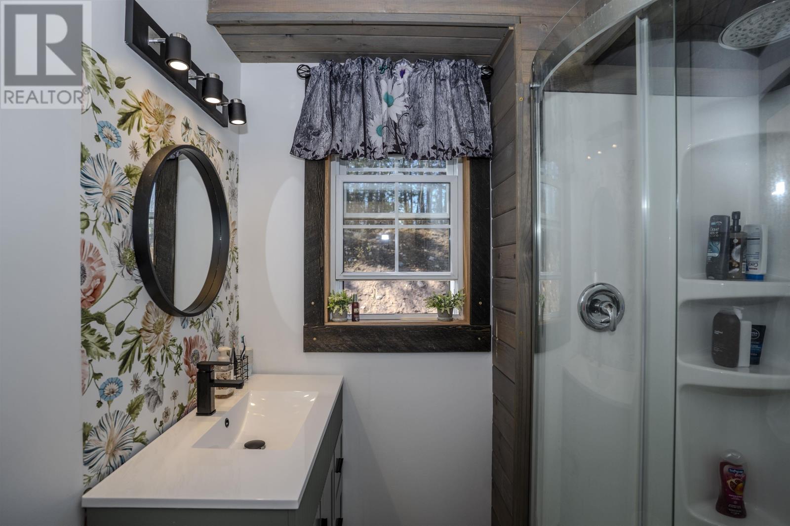 1035 Peterson RD - 27