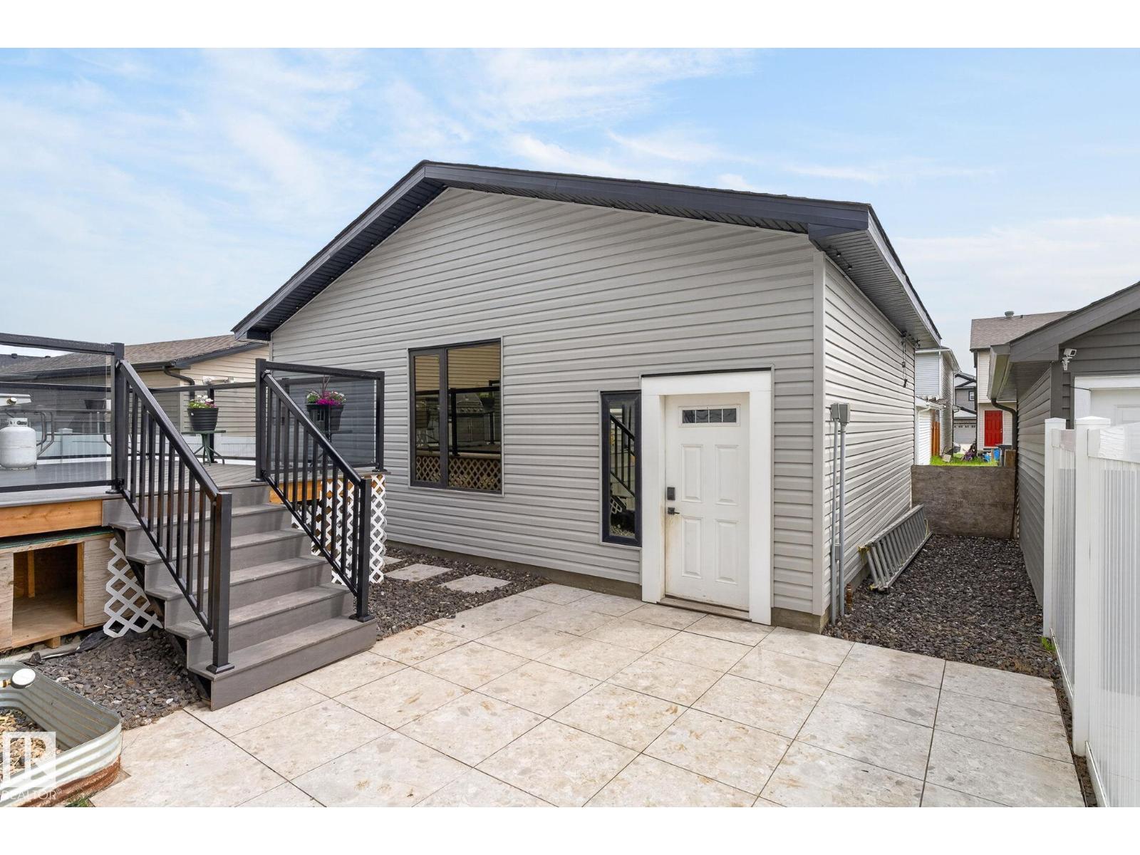 17733 64A ST NW - 51