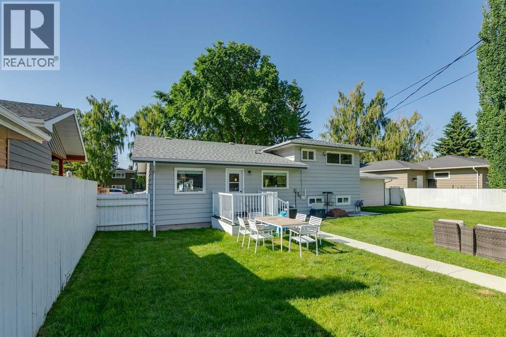 117 Chinook Drive SW - 20