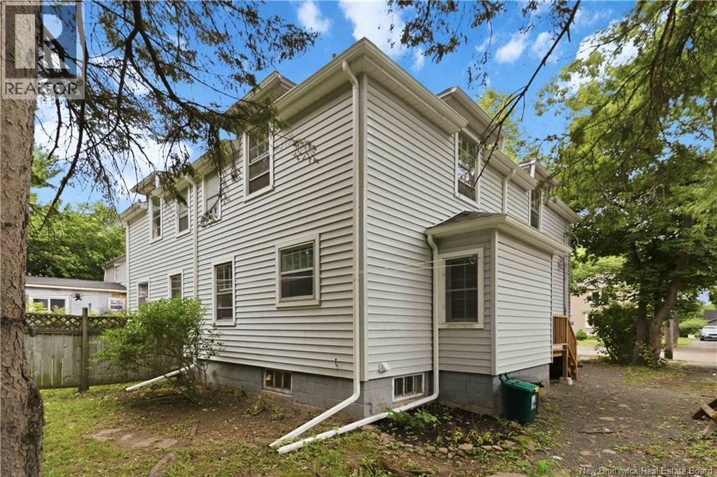 51-53 Lakewood Drive - 50