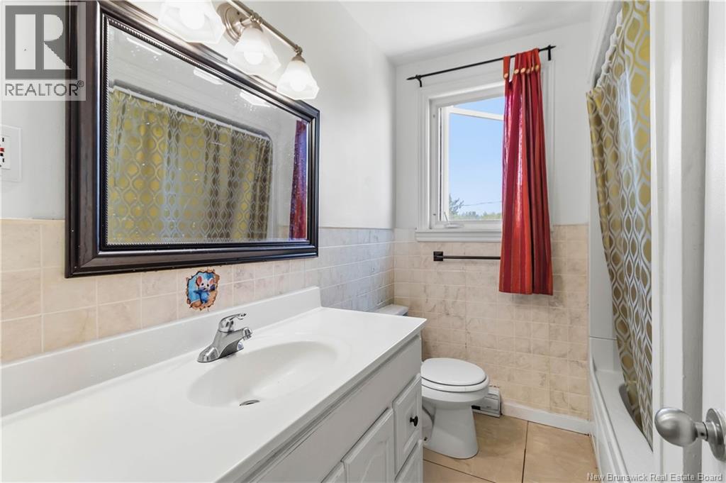 234-236 Ayer Avenue - 20
