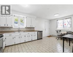 234-236 Ayer Avenue, photo 15