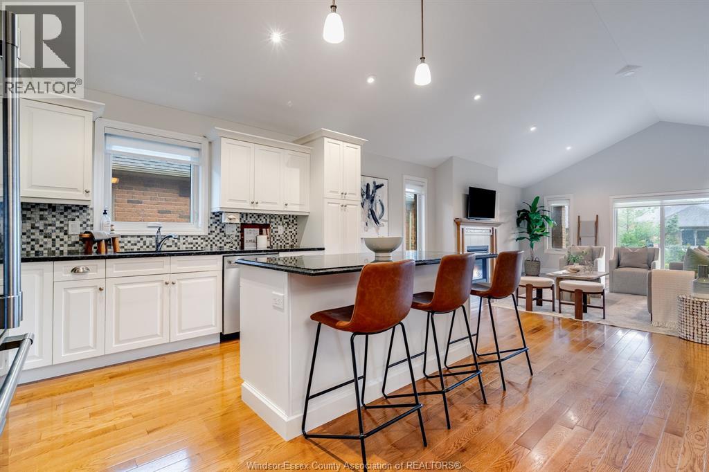 1181 Hayes - 2