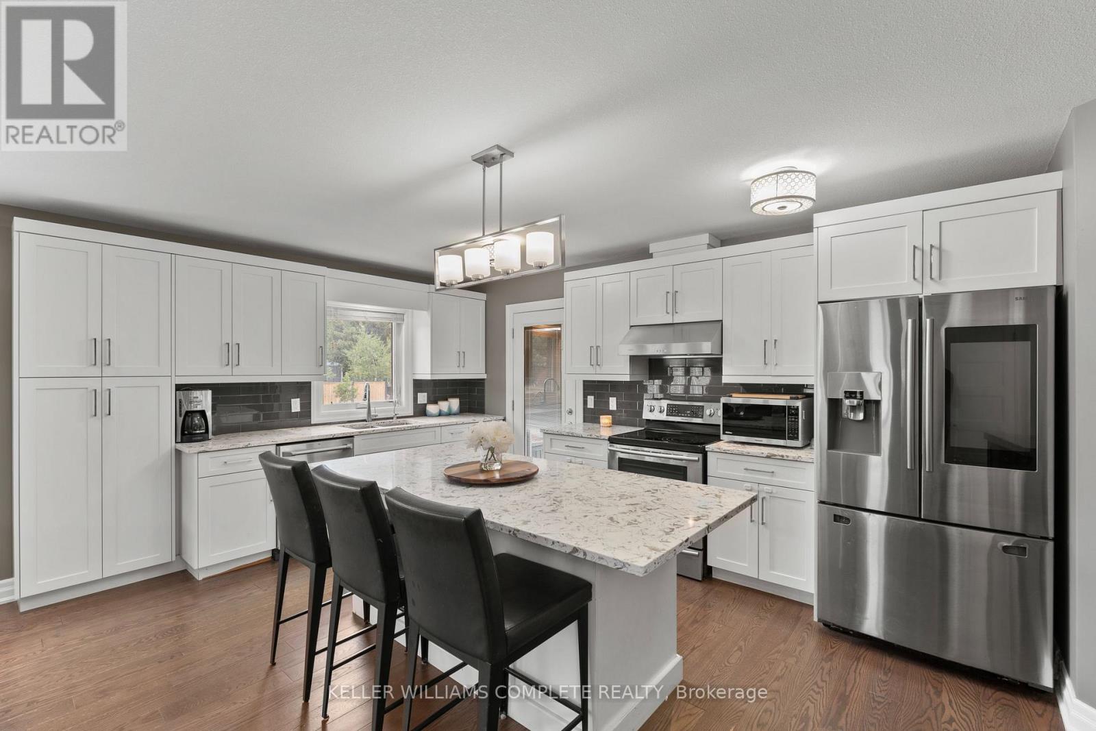 147 SCHOLFIELD AVENUE - Image 14