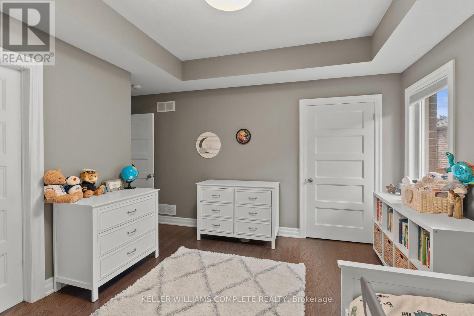 147 SCHOLFIELD AVENUE - Image 22
