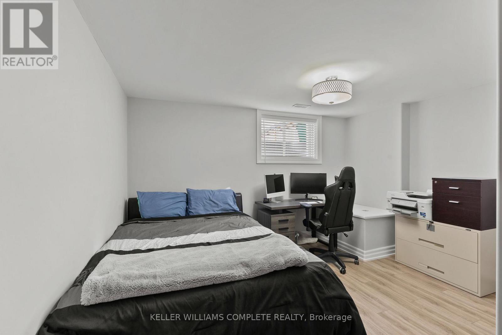 147 SCHOLFIELD AVENUE - Image 29