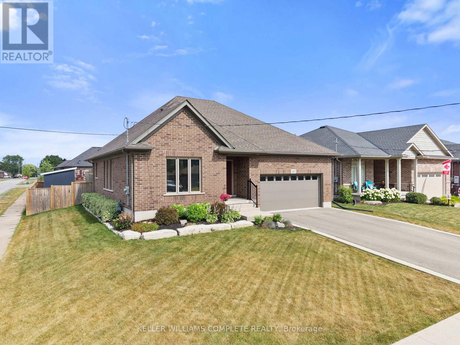 147 SCHOLFIELD AVENUE - 3
