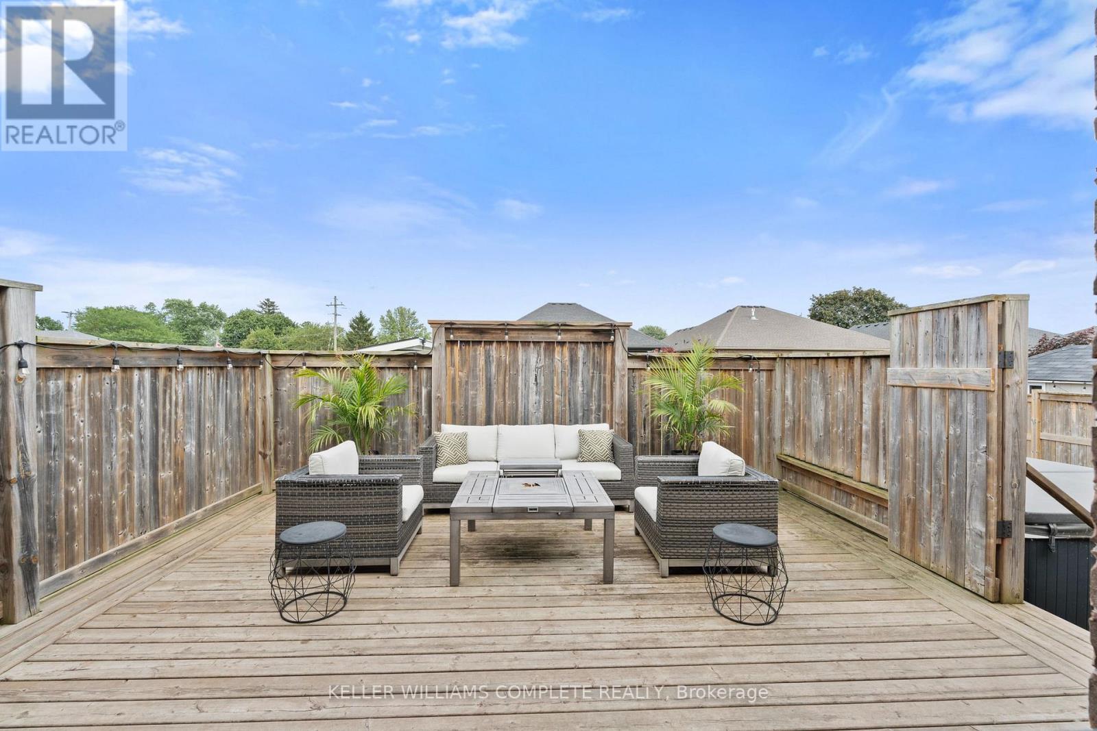 147 SCHOLFIELD AVENUE - 36