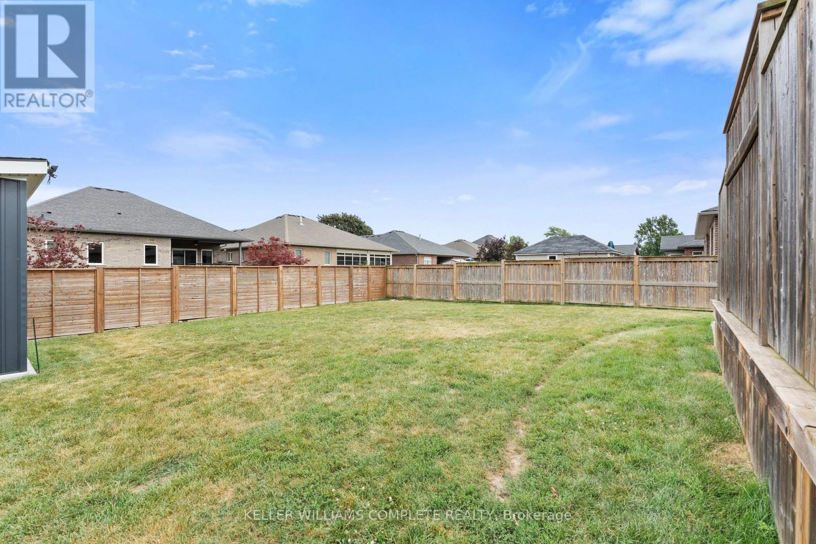 147 SCHOLFIELD AVENUE - Image 39
