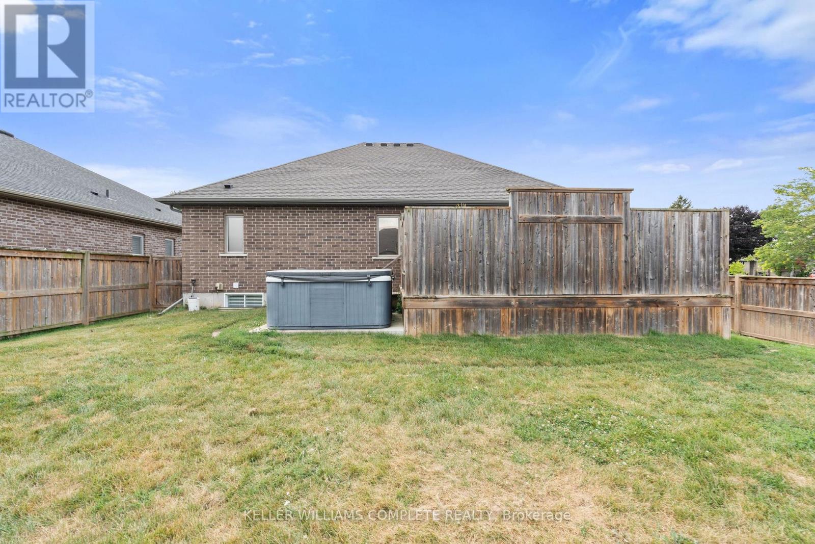 147 SCHOLFIELD AVENUE - 44