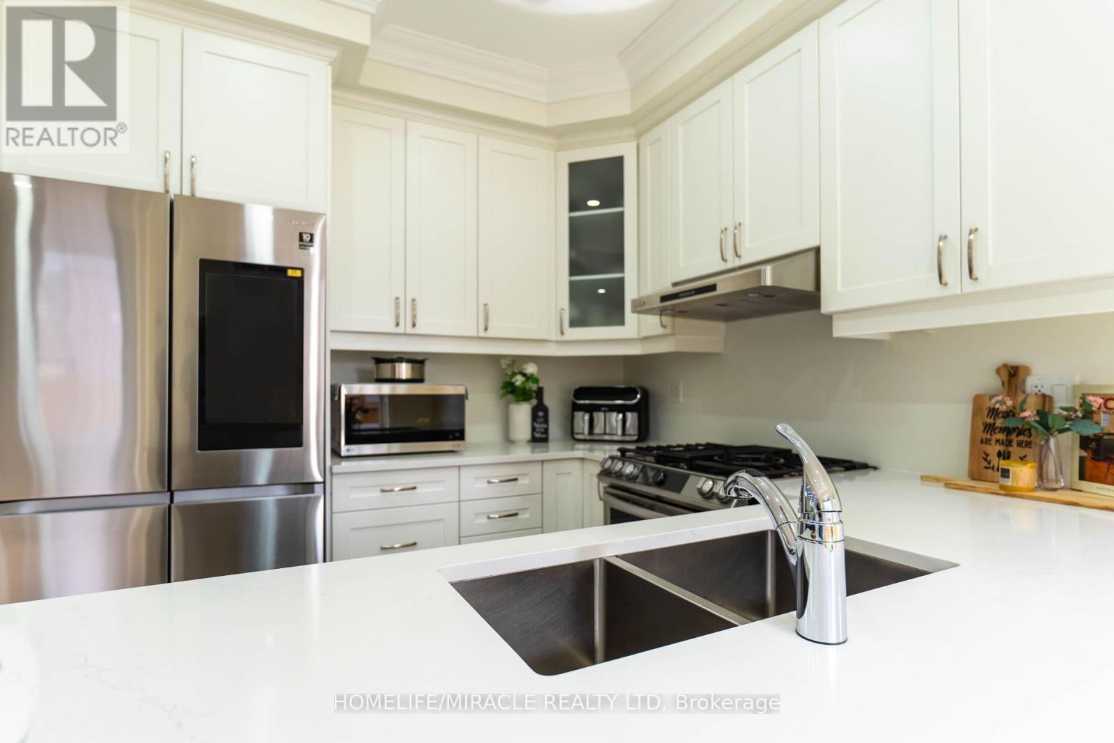 3059 HOLLYBERRY TRAIL - 12