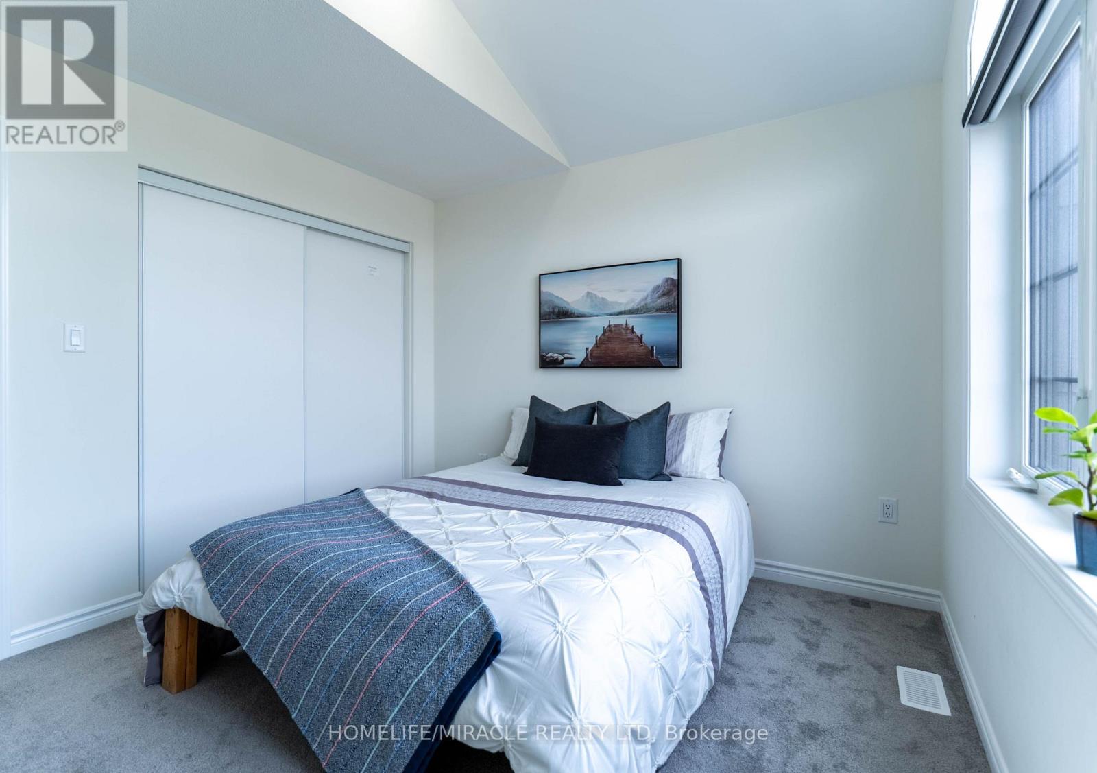 3059 HOLLYBERRY TRAIL - 17