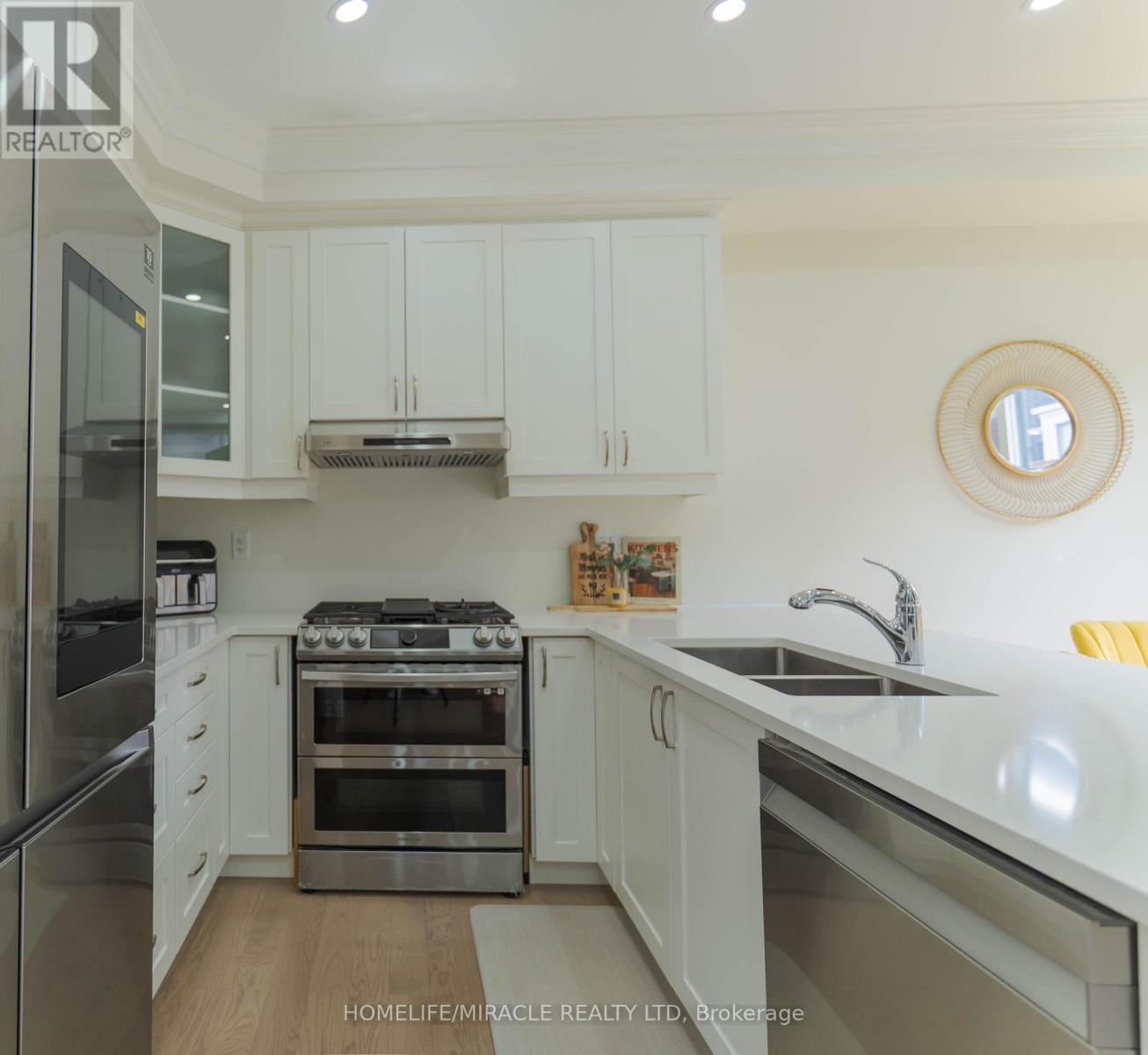 3059 HOLLYBERRY TRAIL - 11